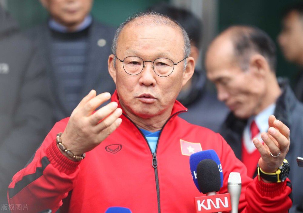 距离10月11日正式在武汉开机，《李娜》的拍摄时间为两个月